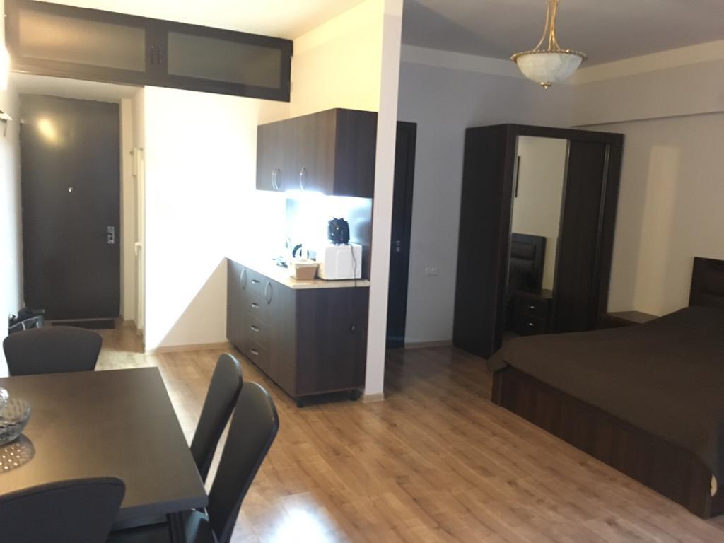Solo Lucky Apartman Tbiliszi Kültér fotó